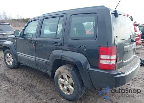 2012 Jeep Liberty Sport z USA, uszkodzony, nr VIN 1C4PJMAK8CW173446